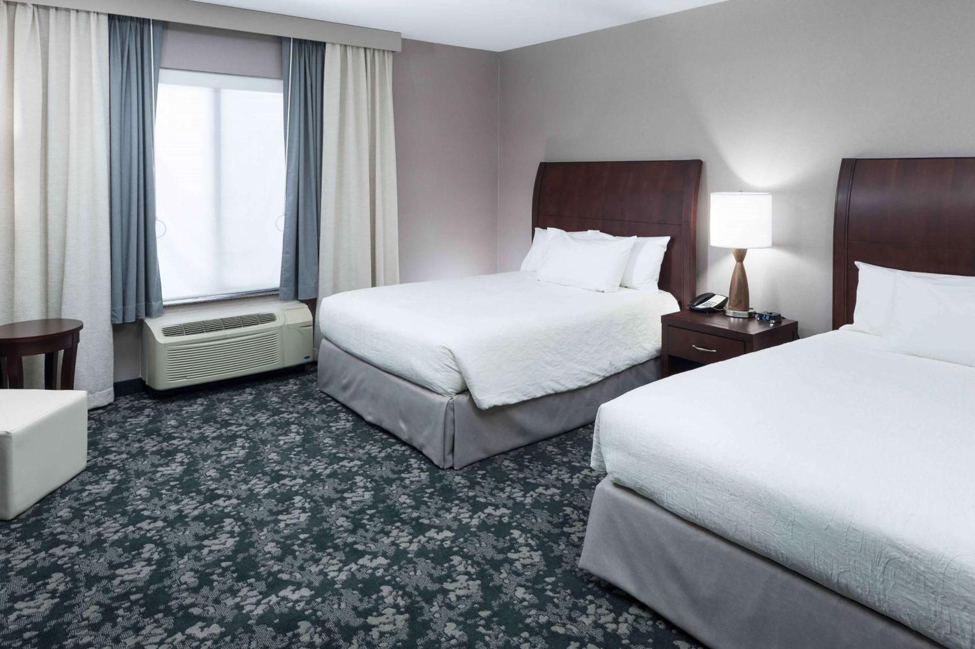 Hilton Garden Inn Detroit/Нови Екстериор снимка