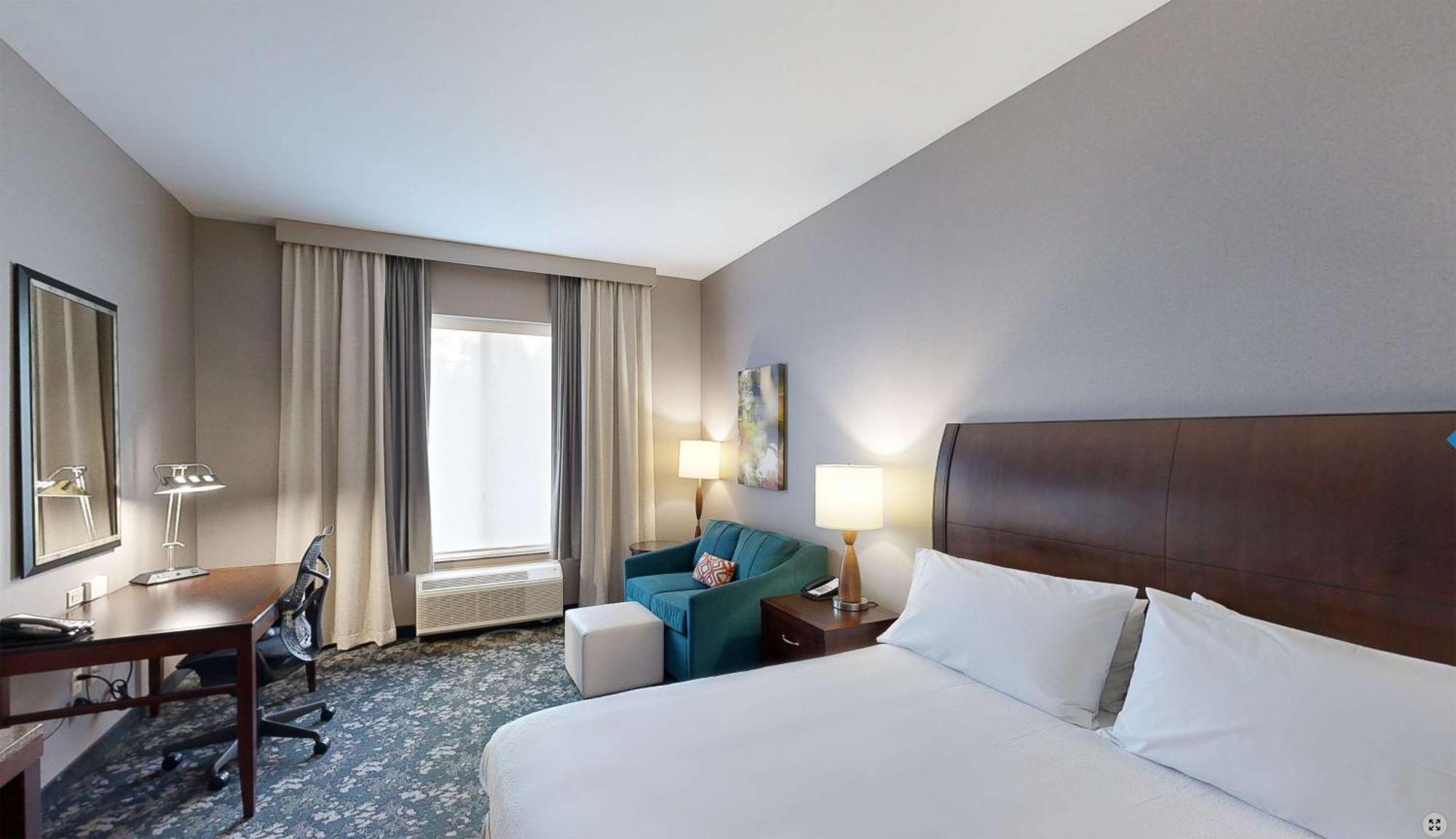 Hilton Garden Inn Detroit/Нови Екстериор снимка