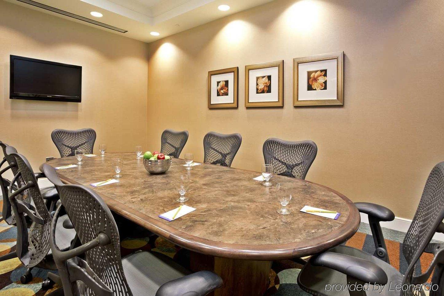 Hilton Garden Inn Detroit/Нови Екстериор снимка