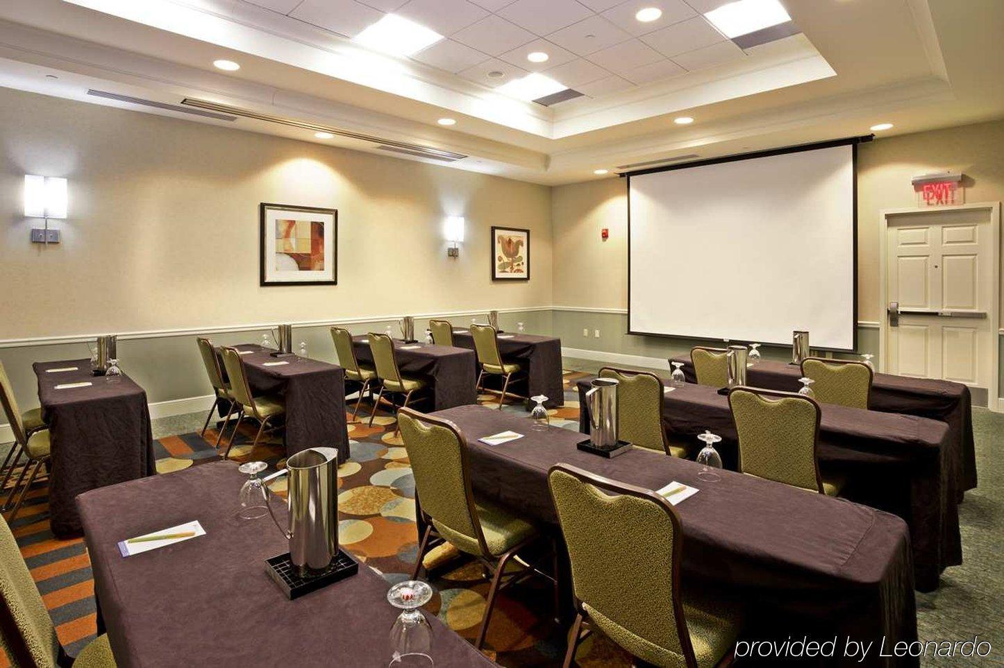Hilton Garden Inn Detroit/Нови Екстериор снимка