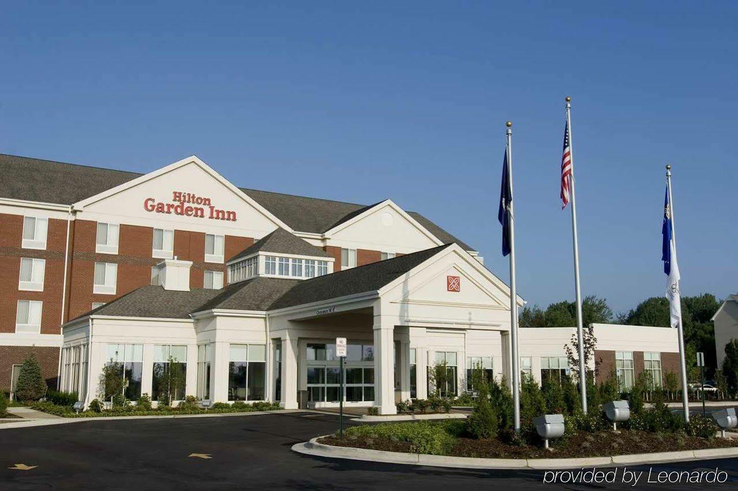 Hilton Garden Inn Detroit/Нови Екстериор снимка